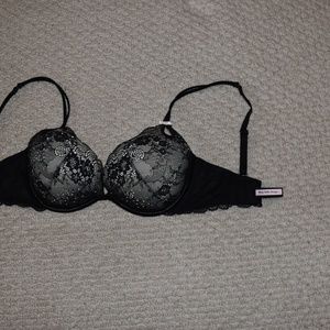 Victoria's Secret-Bra-Padded-34D